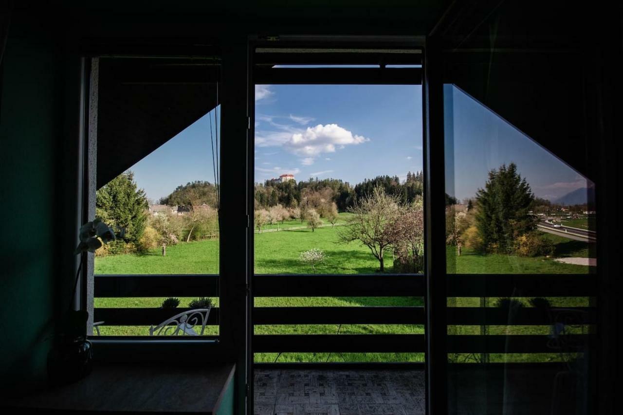 Deerwood Villa-Modern cozy apartment with castle view Bled Zewnętrze zdjęcie